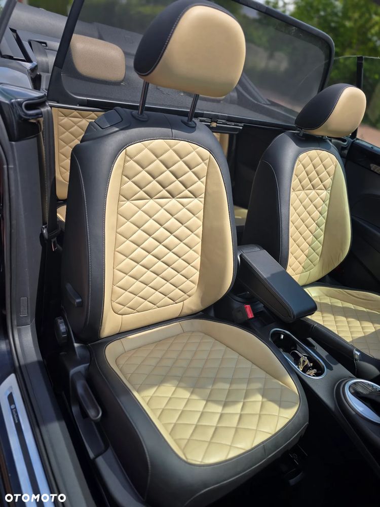 Volkswagen Beetle ver-1-4-tsi-dsg-blue-motion-techn-exclusive-design - 16