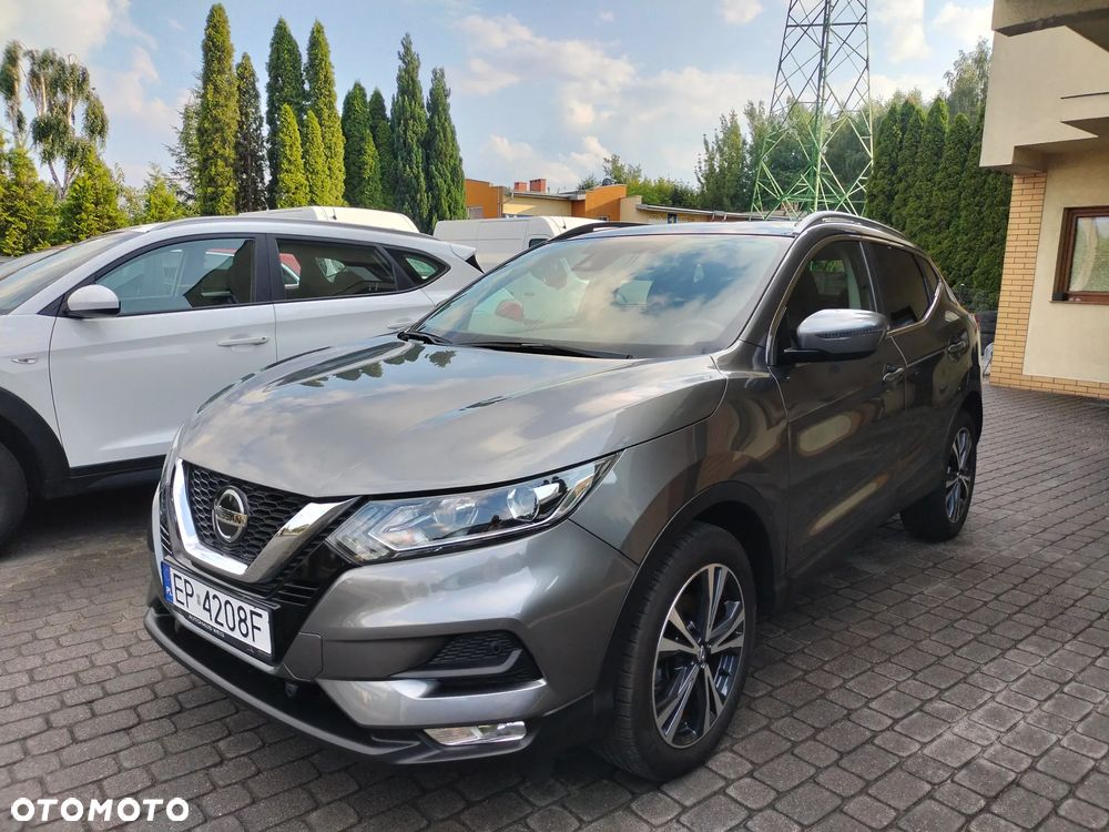 Nissan Qashqai 1.3 DIG-T N-WAY - 17