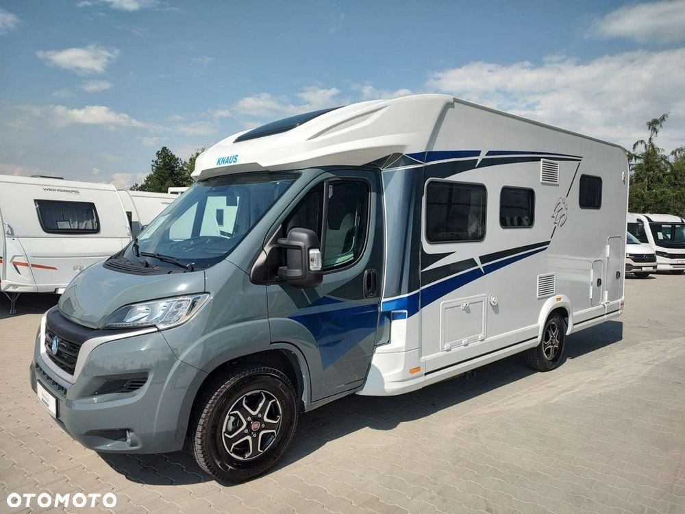KNAUS LIVE WAVE 700 MX z łóżkiem królewskim - 5