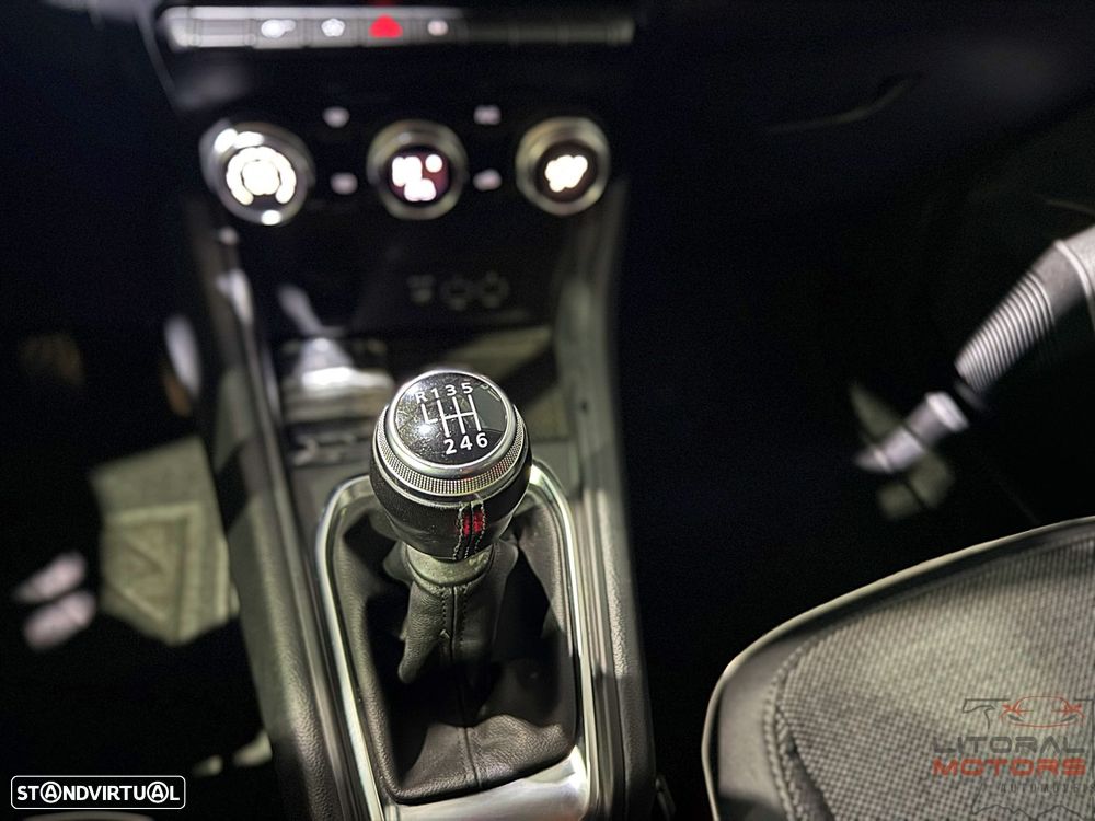 Renault Captur 1.0 TCe Intens Bi-Fuel - 31