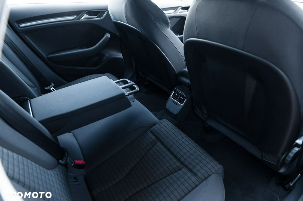 Audi A3 Sportback - 22