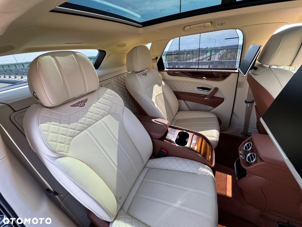 Bentley Bentayga W12 - 18