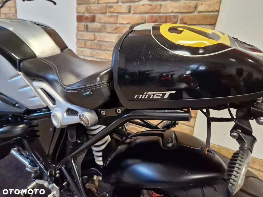 BMW R - 11