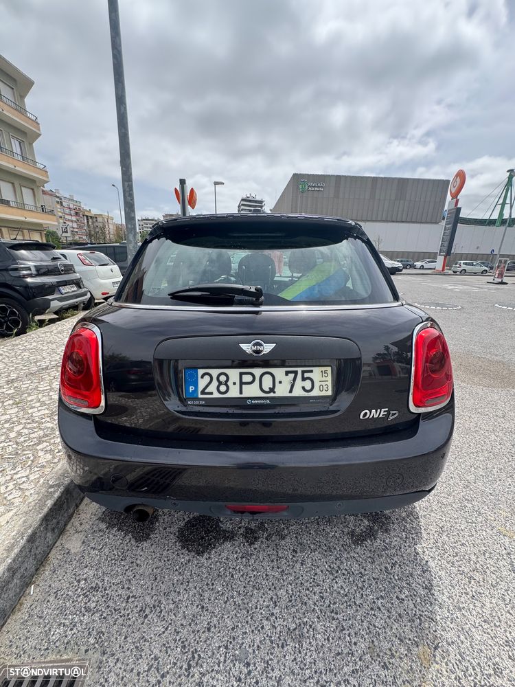 MINI 5 Portas One D - 3