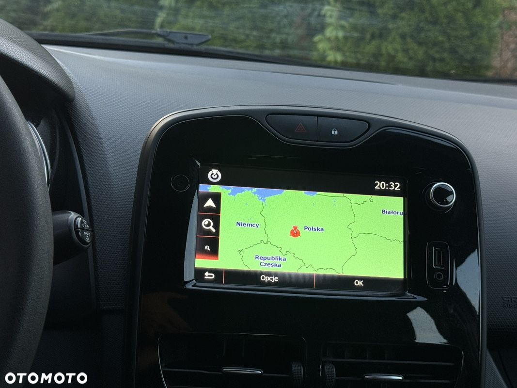 Renault Clio - 18