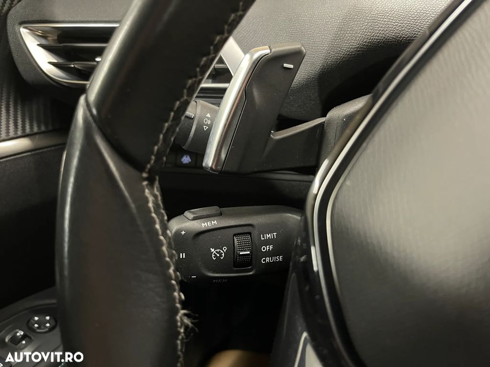 Peugeot 5008 1.5L BlueHDI EAT8 S&S Allure - 26