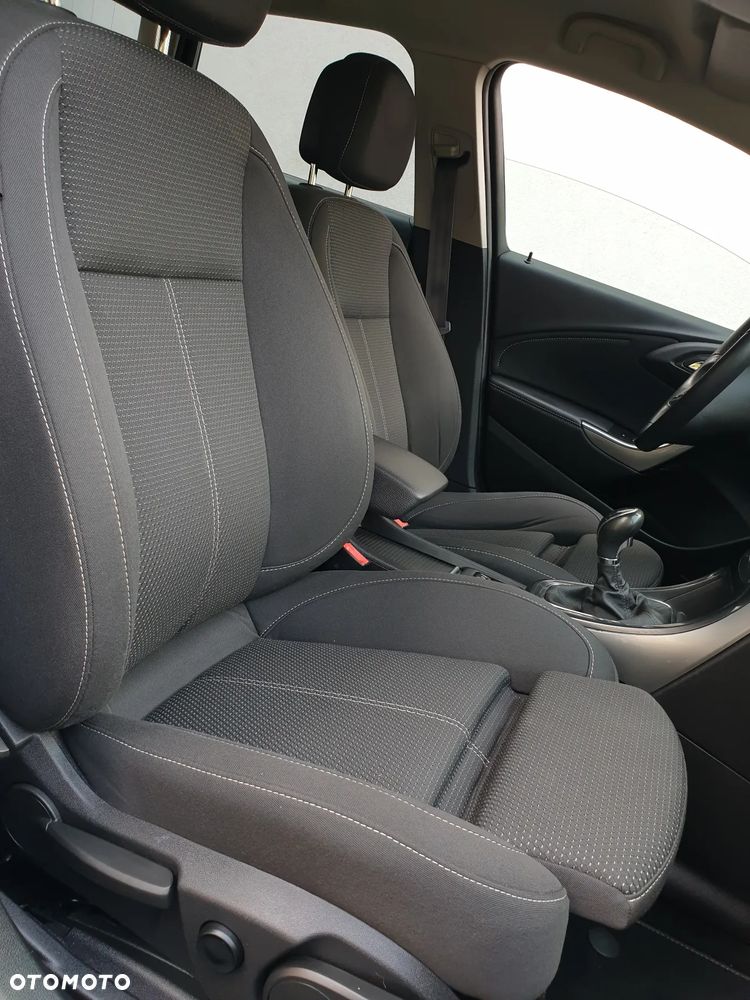 Opel Astra 1.4 Turbo Sports Tourer Innovation - 30