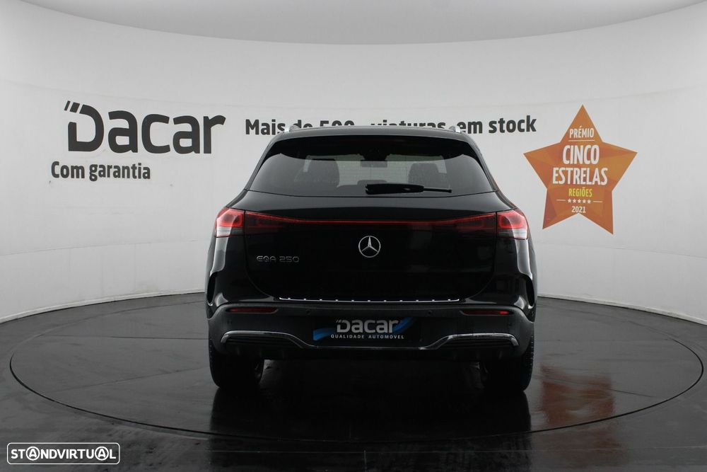 Mercedes-Benz EQA 250 AMG Line — fotografia 6