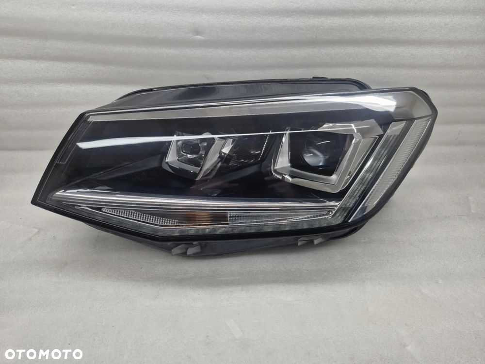 VW CADDY IV XENON LED LAMPA LEWA PRZÓD 2K1941031B - 1