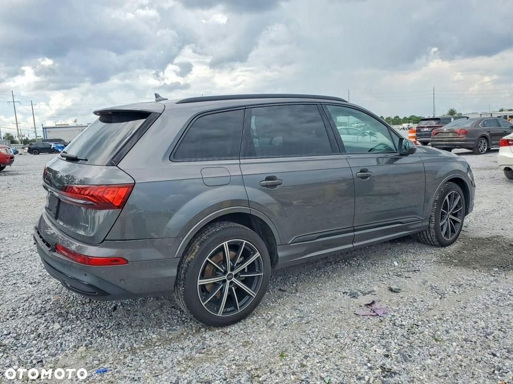 Audi Q7 55 TFSI quattro tiptronic S line - 4