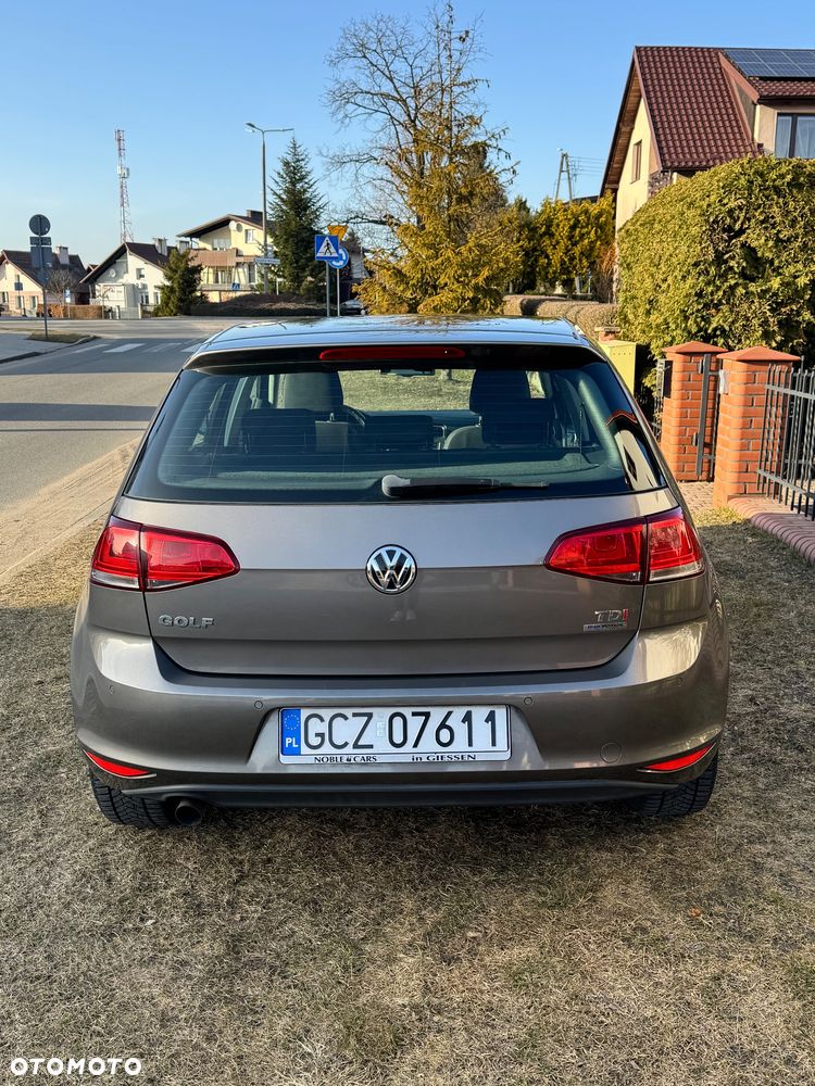 Volkswagen Golf 1.6 TDI BMT Comfortline DSG - 3