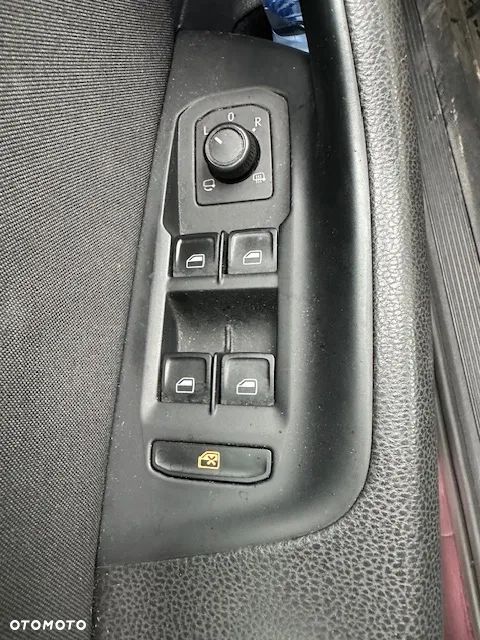 Volkswagen Passat 2.0 TDI BMT Comfortline - 9