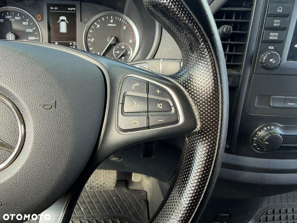 Mercedes-Benz Vito - 22