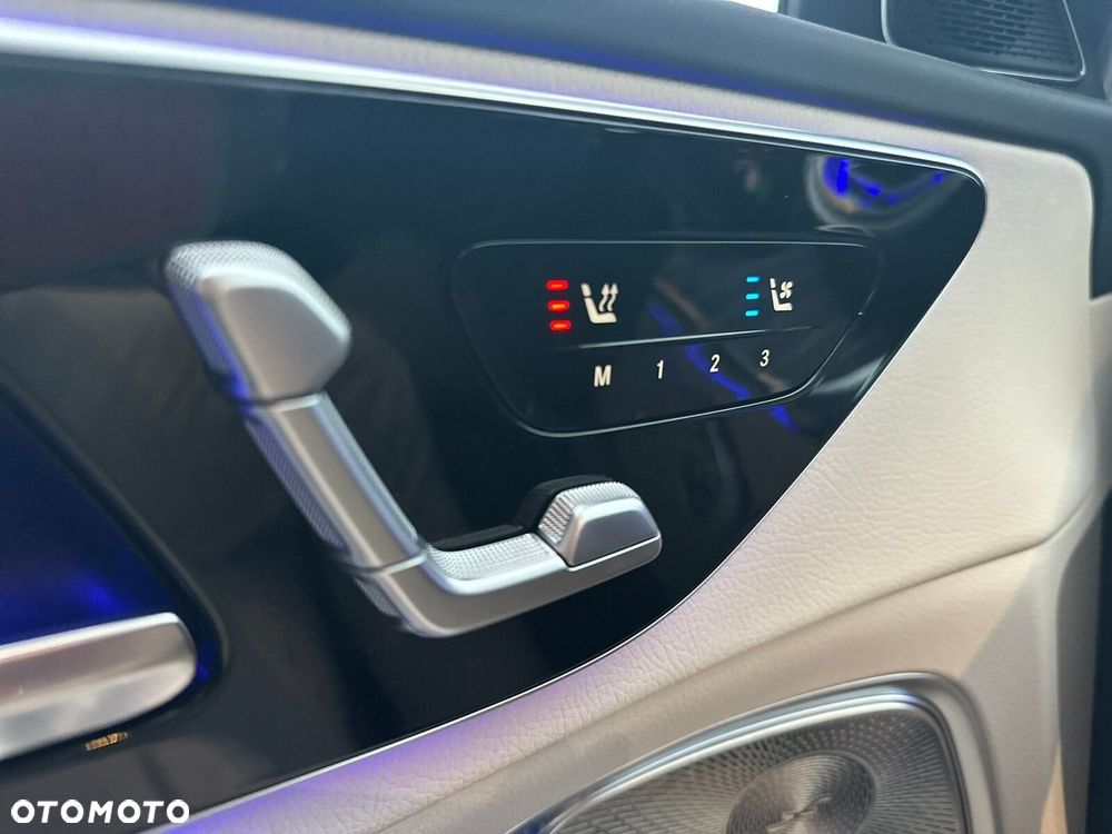 Mercedes-Benz Klasa C - 27