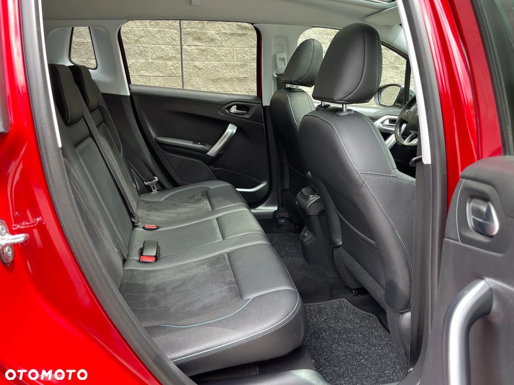 Peugeot 2008 PureTech 110 Stop&Start EAT6 Crossway - 12