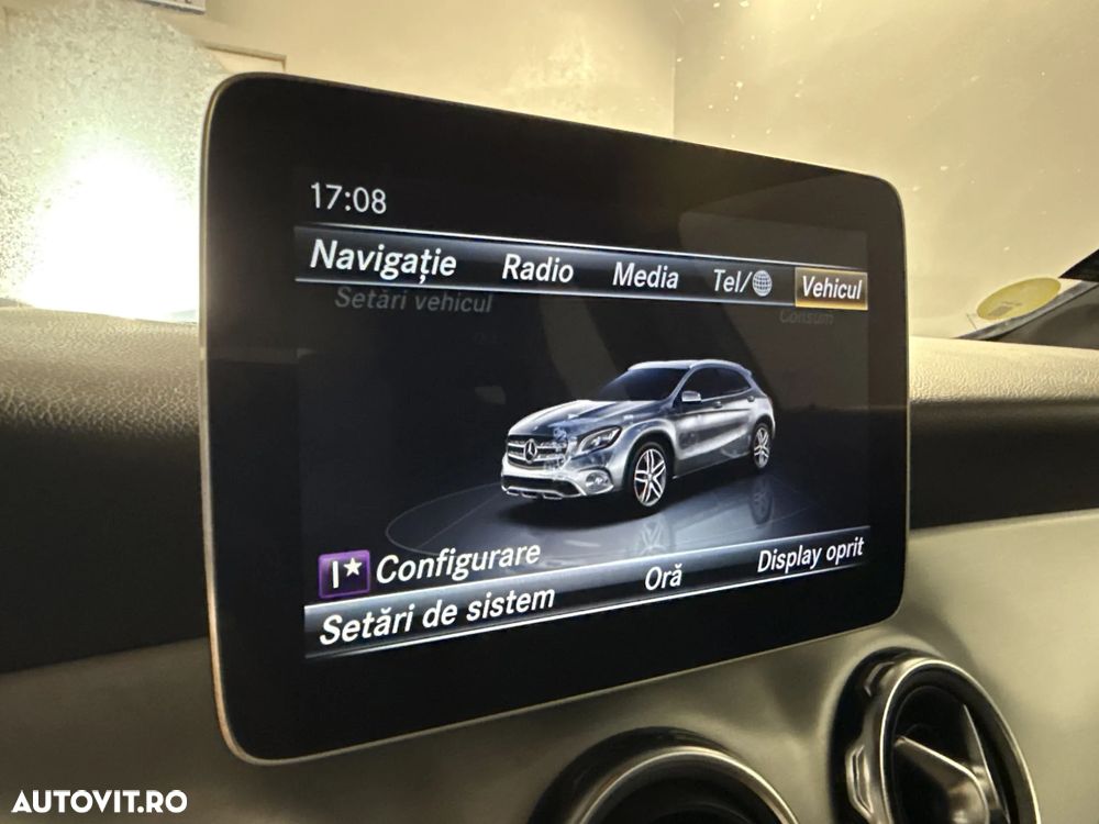 Mercedes-Benz GLA 200 d 4MATIC 7G-DCT AMG Line - 23