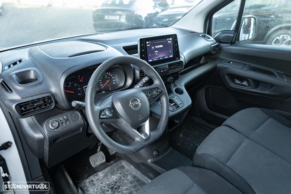 Opel Combo EV 50 kwh 300 kms - 7