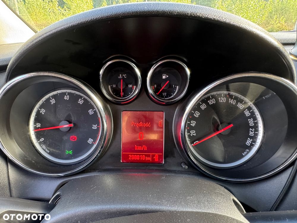 Opel Astra - 8