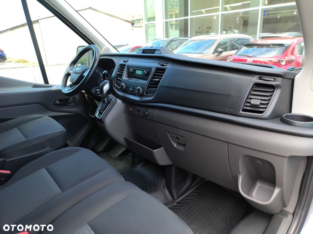Ford Transit - 27