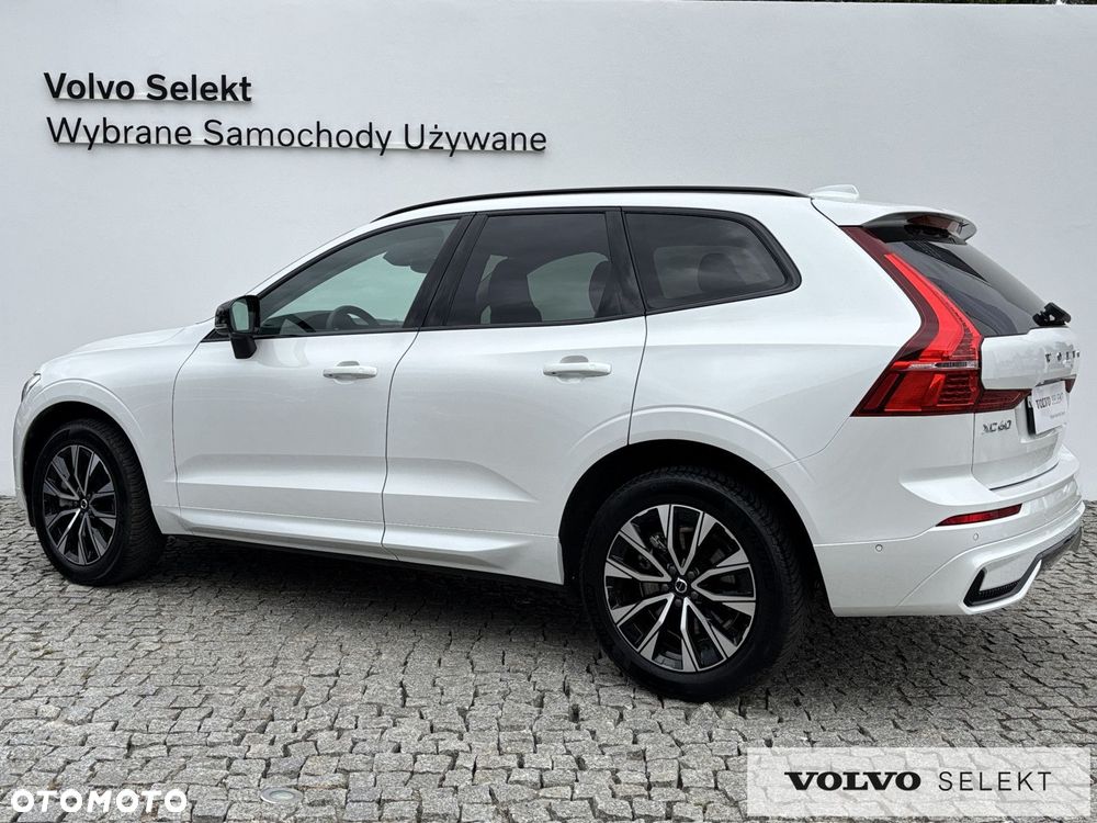 Volvo XC 60 - 4