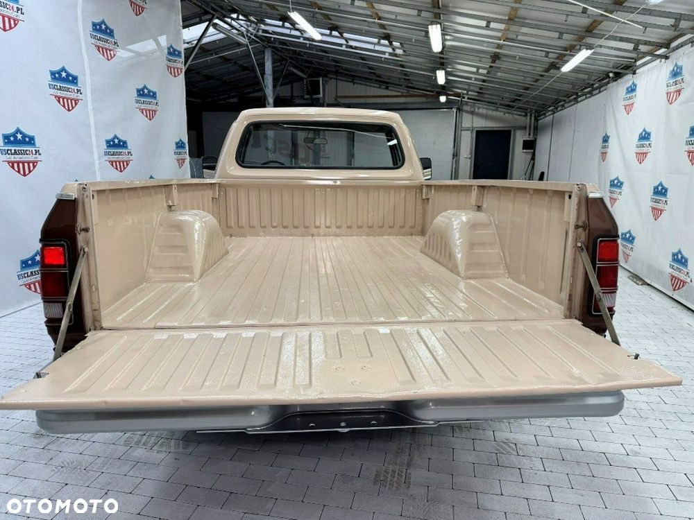Dodge RAM - 32