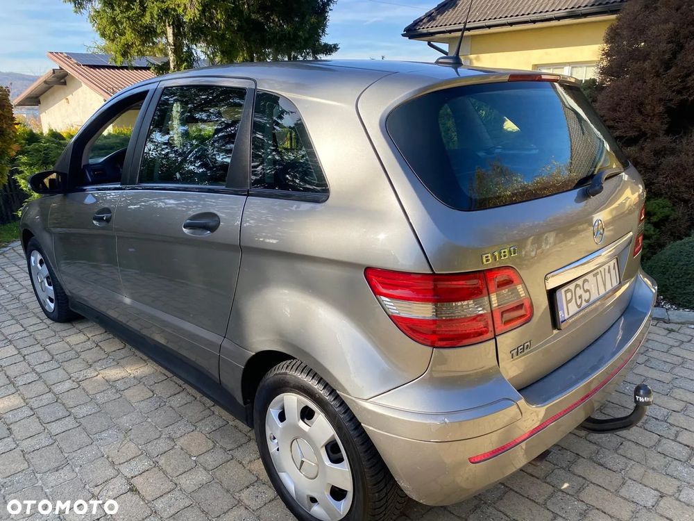 Mercedes-Benz Klasa B - 28