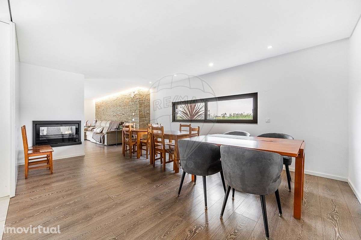 Moradia T3 para venda - Grande imagem: 2/26