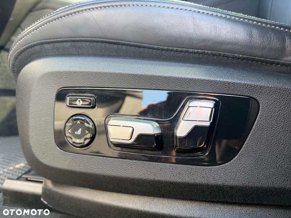 BMW X6 xDrive40i xLine - 18