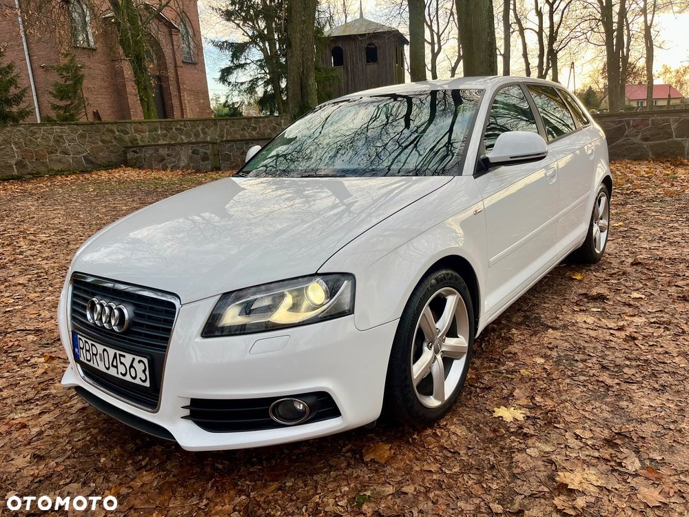 Audi A3 Sportback ver-1-6-tdi-sportback-clean-diesel-s-line-sportpaket - 3