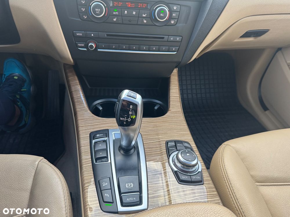 BMW X3 xDrive28i - 15