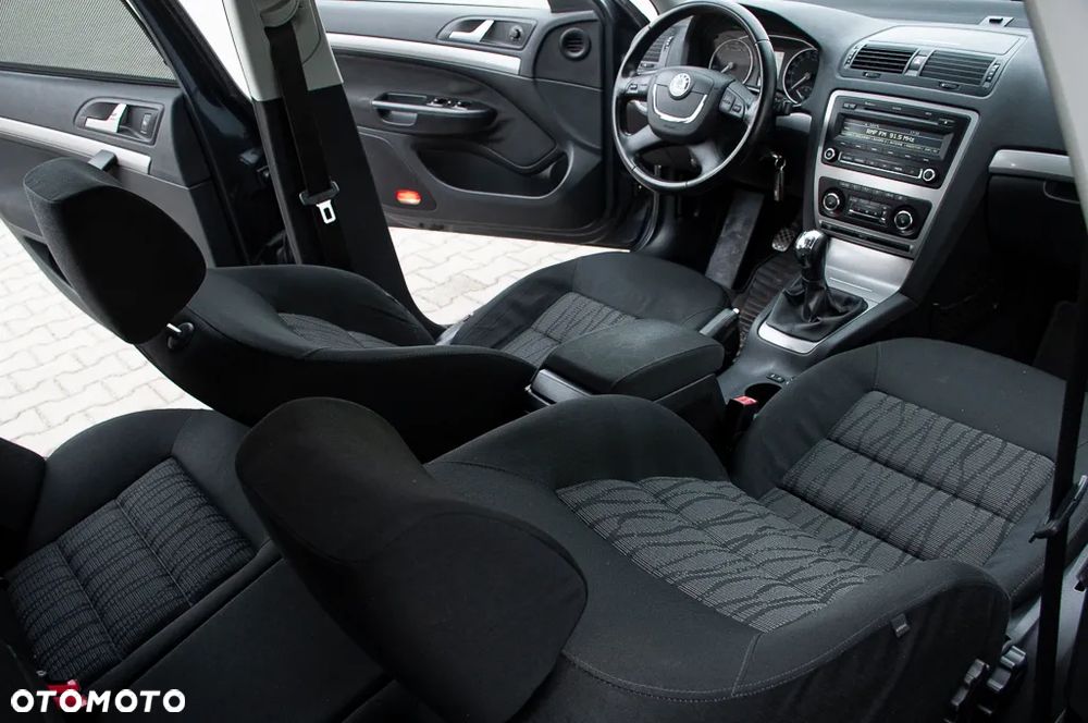 Skoda Octavia 1.4 TSI Ambiente - 7