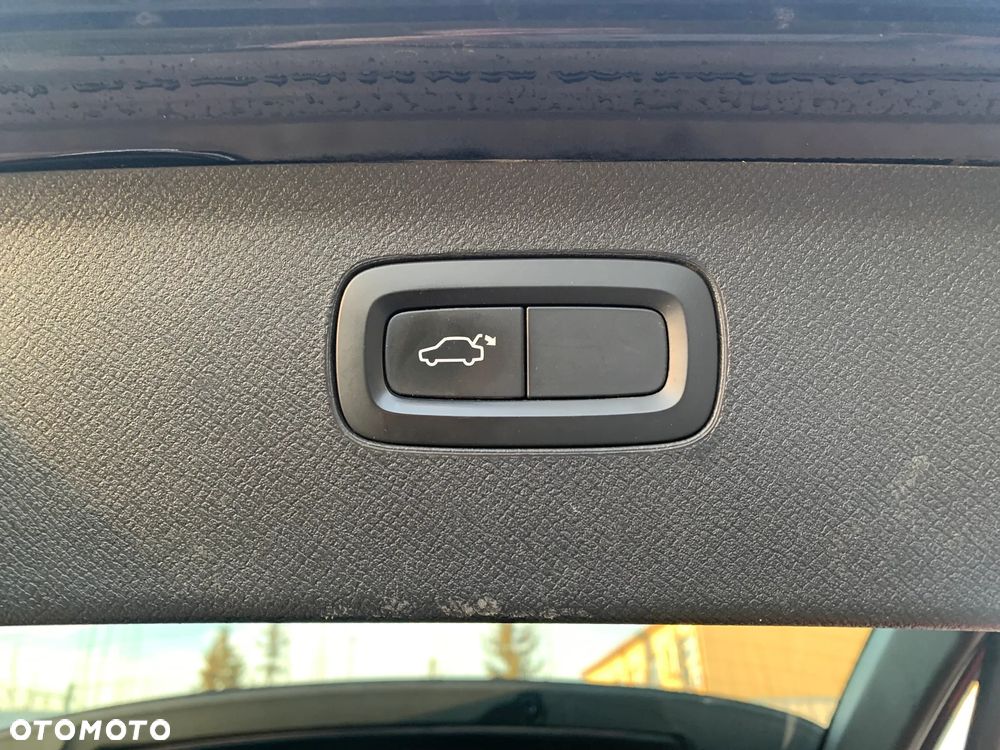 Volvo XC 90 D5 SCR AWD Inscription - 19