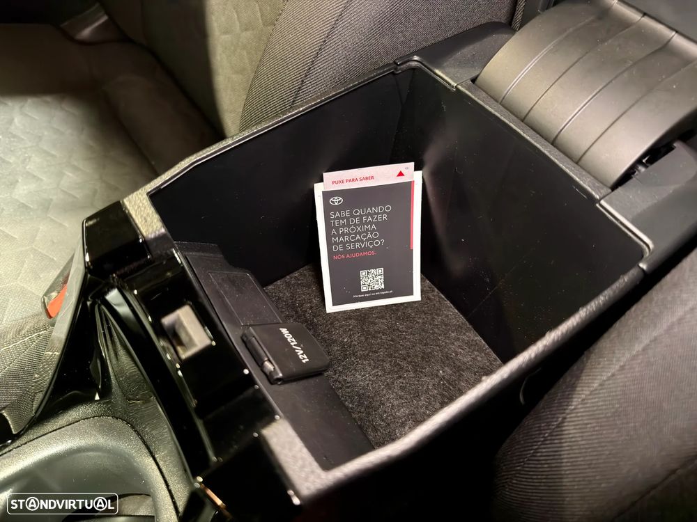 Toyota Corolla 1.8 Hybrid Comfort+P.Sport - 37