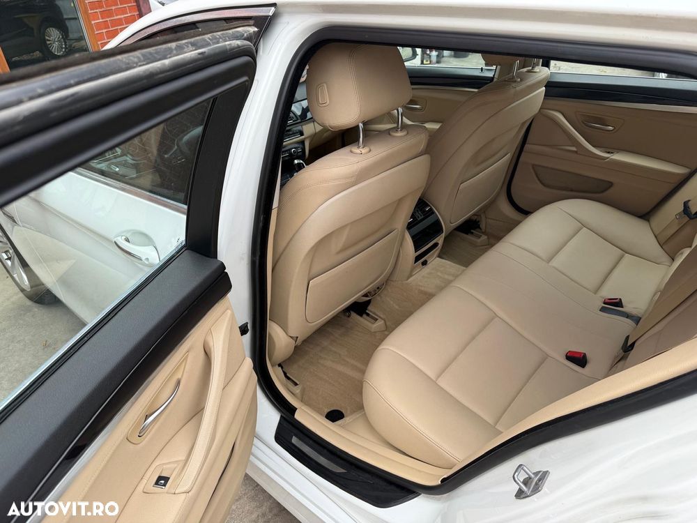 BMW Seria 5 520d - 17