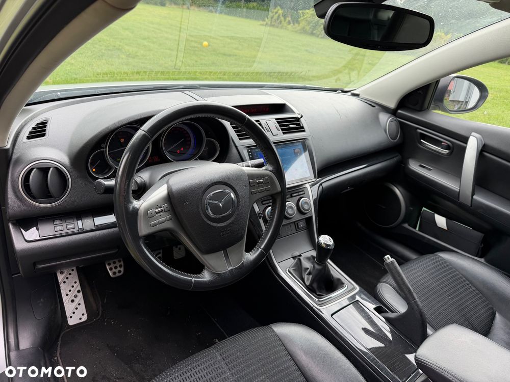 Mazda 6 2.0 Exclusive + - 11