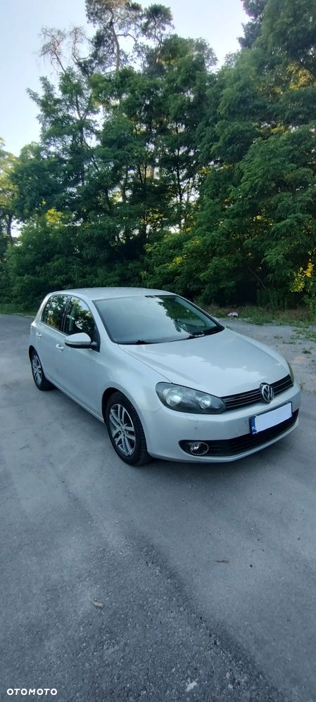 Volkswagen Golf 1.2 TSI BMT Comfortline - 1