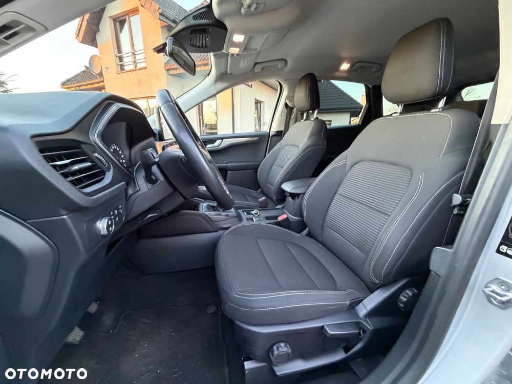 Ford Kuga 2.0 TDCi FWD Titanium - 12