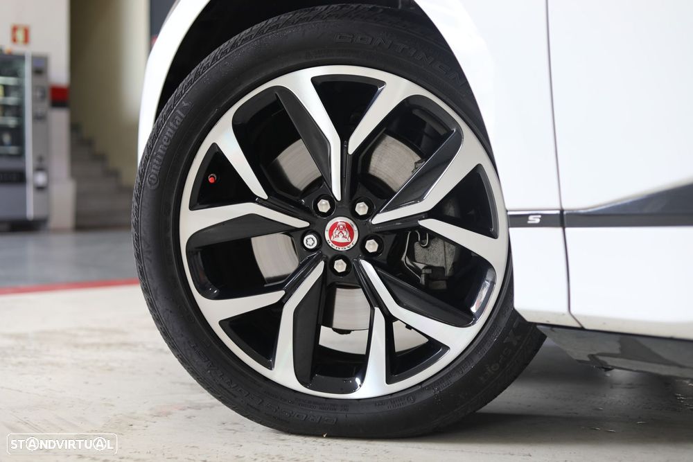 Jaguar I-Pace Black AWD Aut. - 28