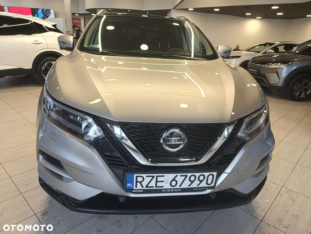 Nissan Qashqai 1.2 DIG-T N-Connecta EU6 - 8
