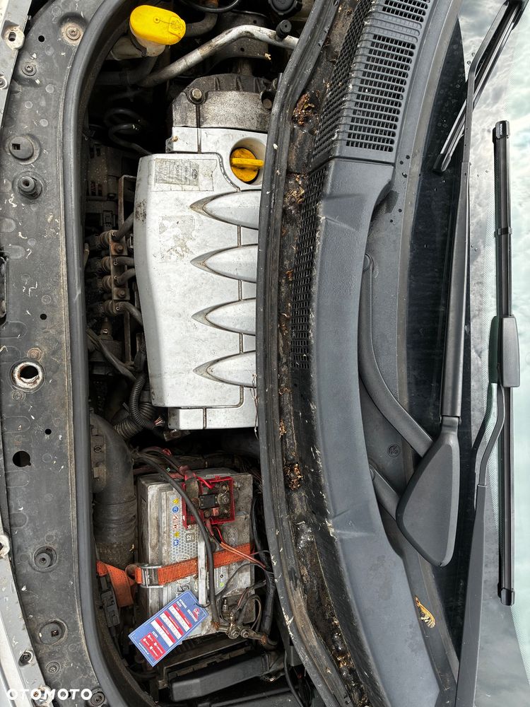 Renault Scenic - 23