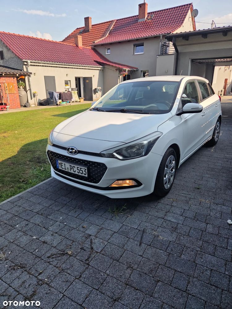 Hyundai i20 - 25