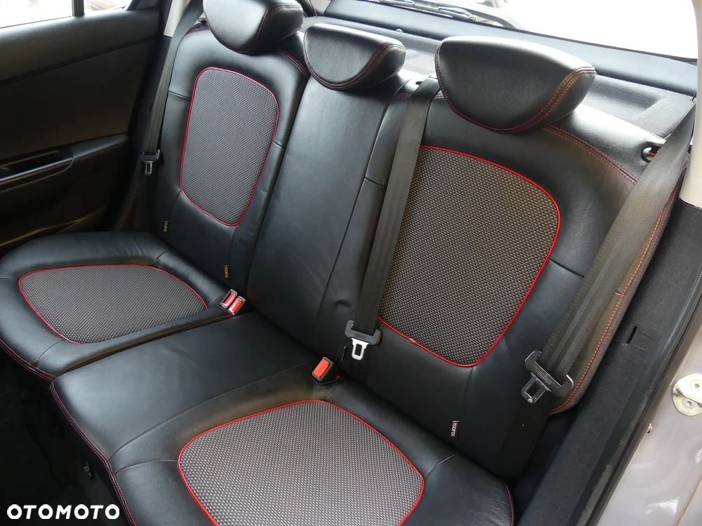 Hyundai i20 1.4 Comfort - 10