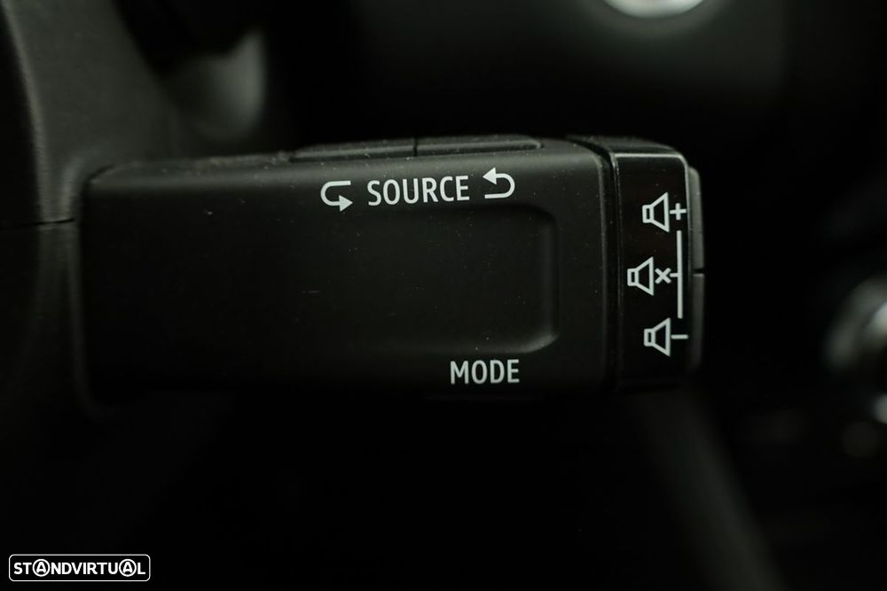 Renault Captur 1.0 TCe Techno Bi-Fuel - 19