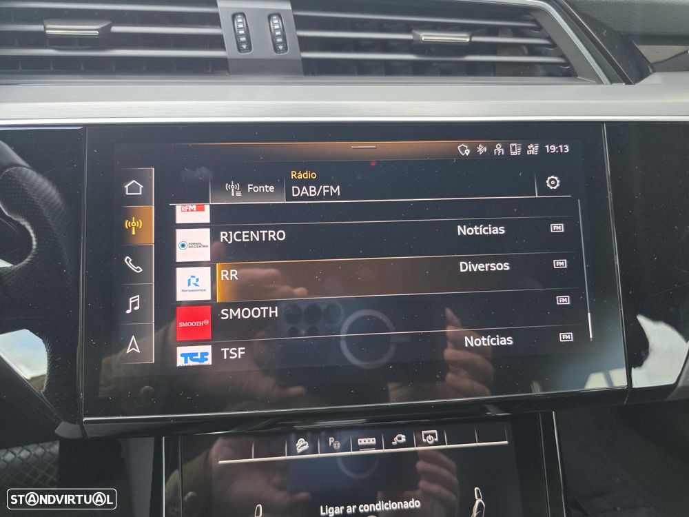 Audi e-tron 55 quattro S line - 54