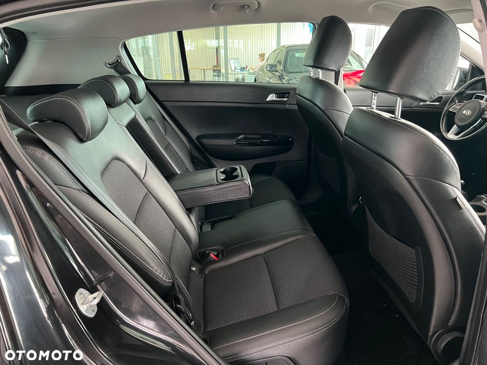 Kia Sportage 1.6 CRDI MHEV Black Edition Plus 4WD - 38