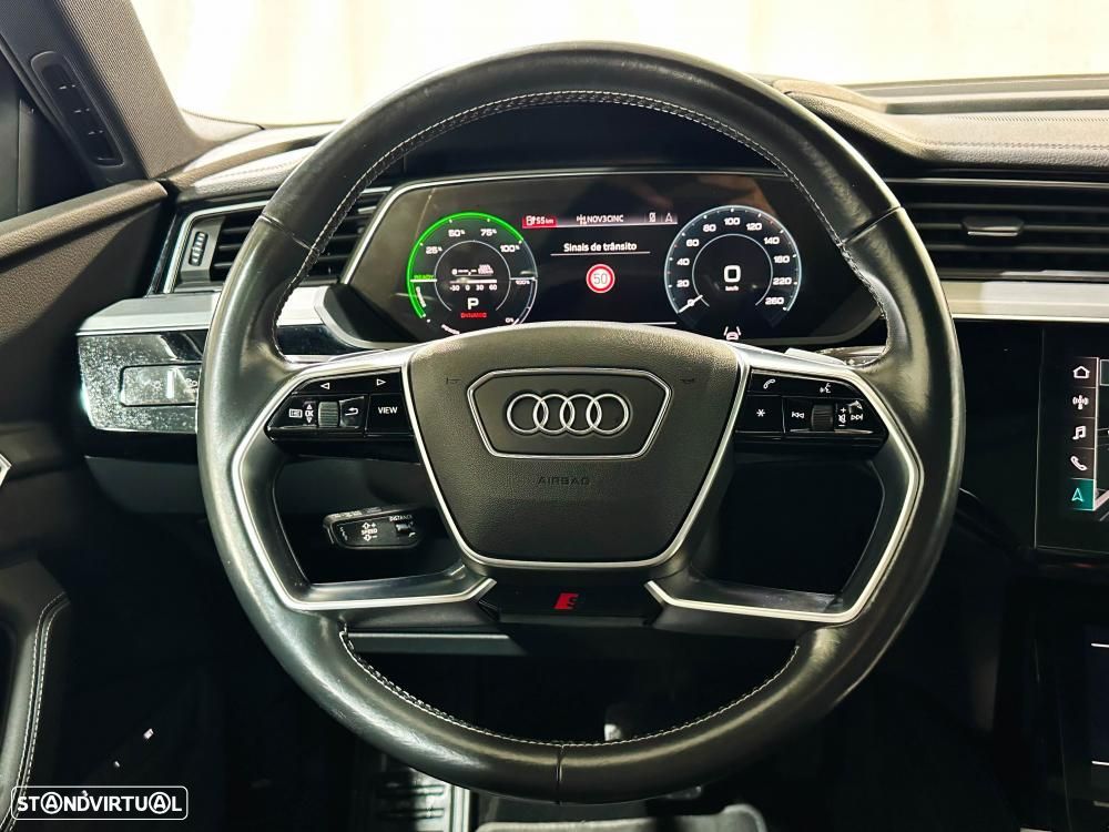 Audi e-tron Sportback 50 quattro S line - 22