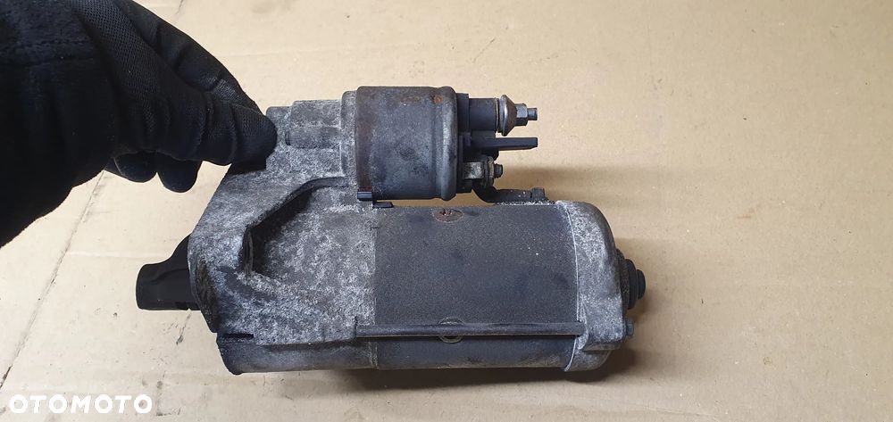 Rozrusznik starter silnika Renault Trafic III Vivaro B 1.6 DCI BiTurbo 233000106R - 7