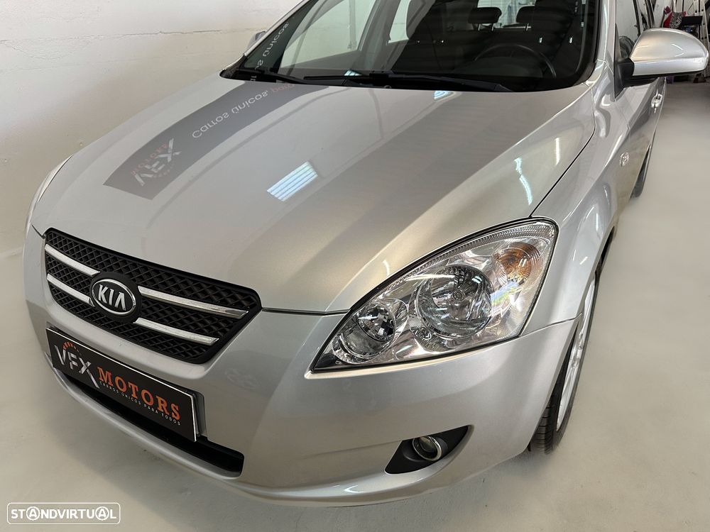 Kia Ceed 1.6 CRDi EX - 16