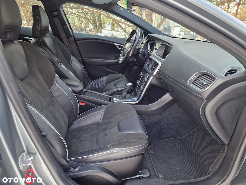 Volvo V40 D2 Drive-E Base - 21