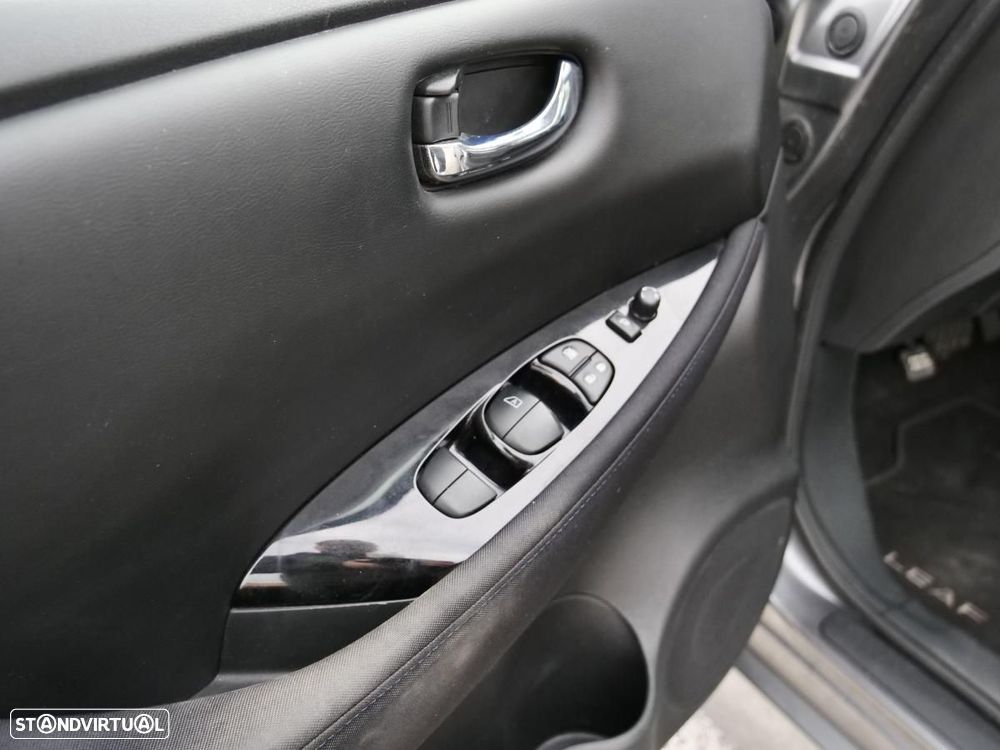 Nissan Leaf Acenta - 17